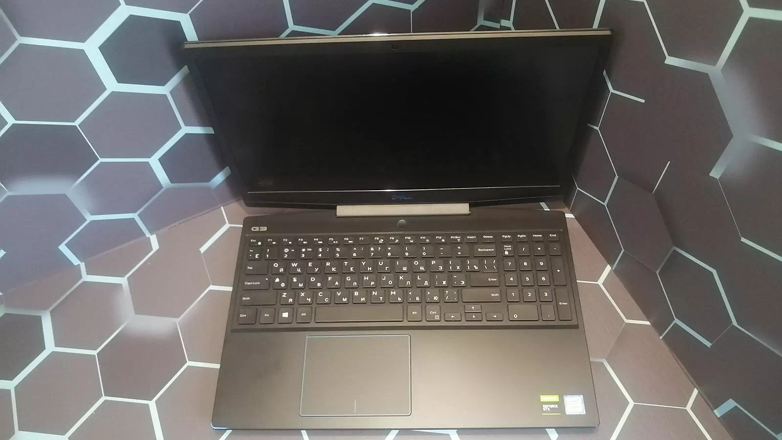 DELL G3 3590 DELL G3 3590