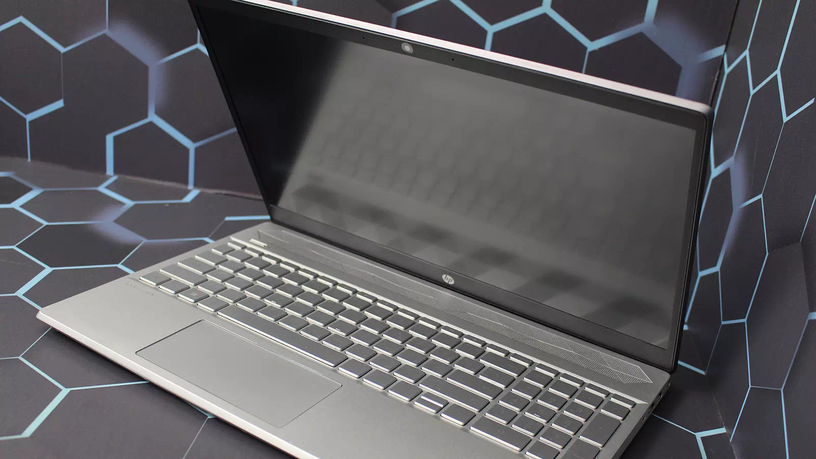 HP Pavilion 15 HP Pavilion 15